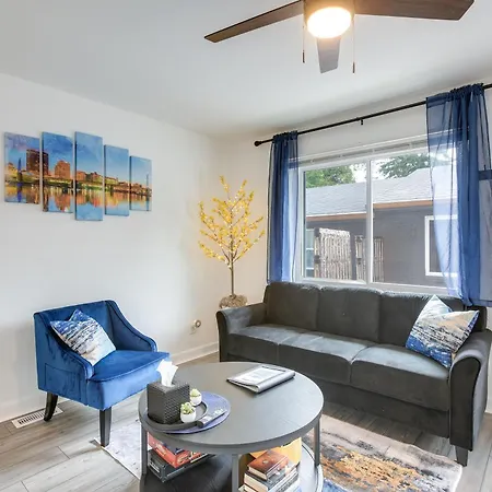 Centrally Located Dayton Apt About Half-Mi To Ud!